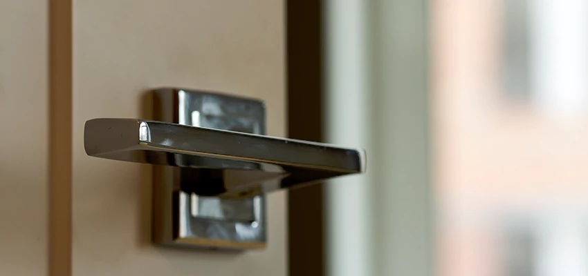 Door Lever Knob Repair in Signal Hill, California