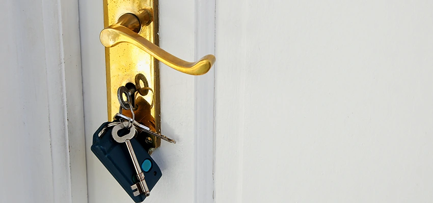 Broken Door Key Extraction in Signal Hill, CA